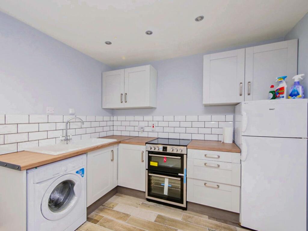 House in York, Lowfield, Acomb - View 2