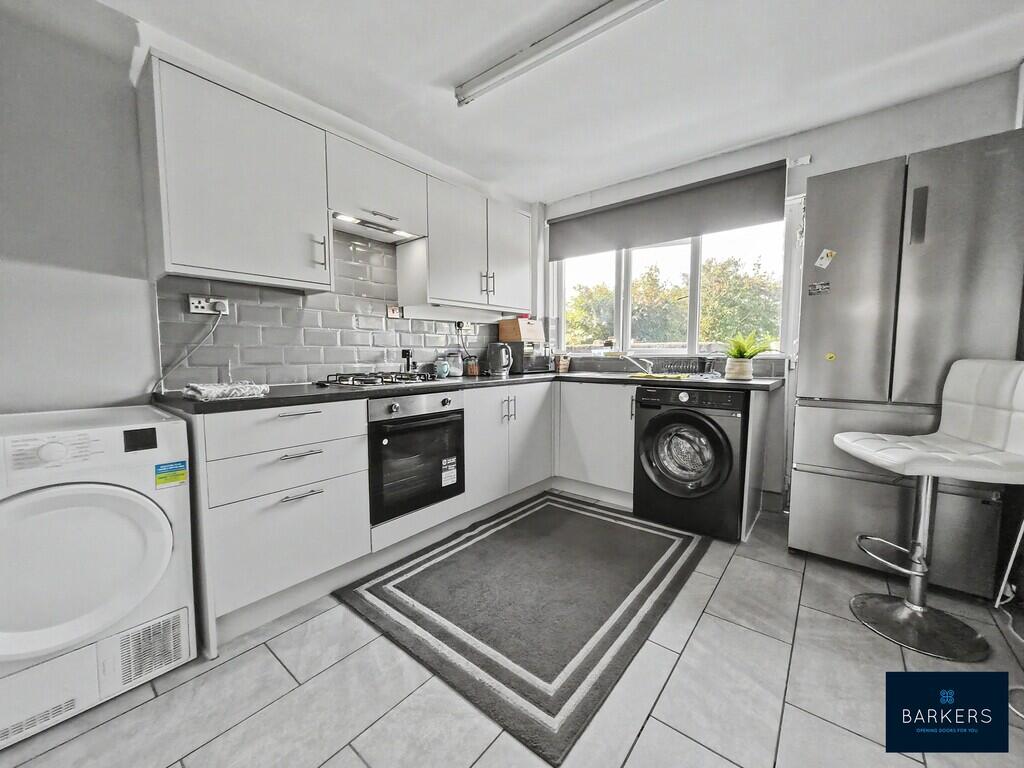 House in Wakefield - View 4