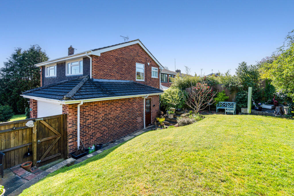 Additional image 25 of Brook End Close, Henley-in-arden, B95