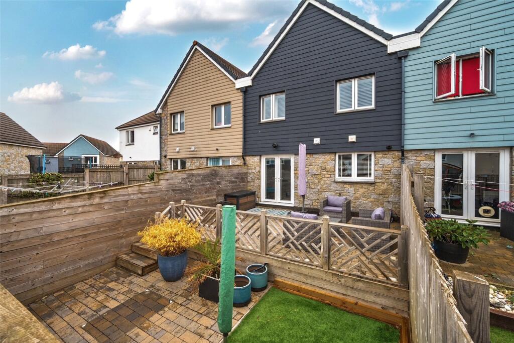 House in Truro - View 4