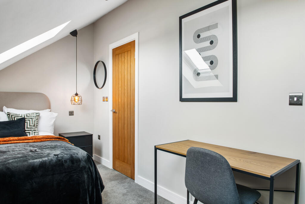 House in Nottingham - View 4
