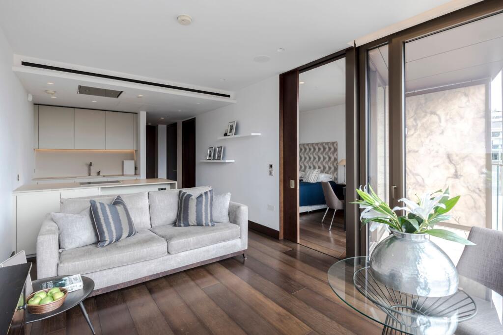 Main image of property: Kings Gate Walk, Victoria, London, SW1E