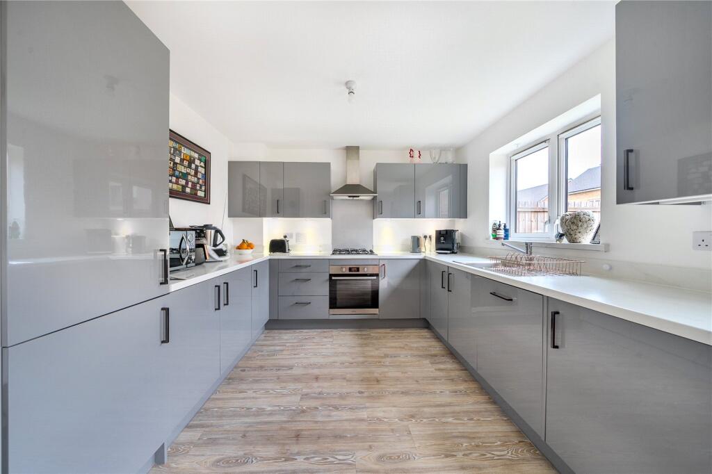 Waterfield Close, Peterborough, Cambridgeshire, PE3 photo 3