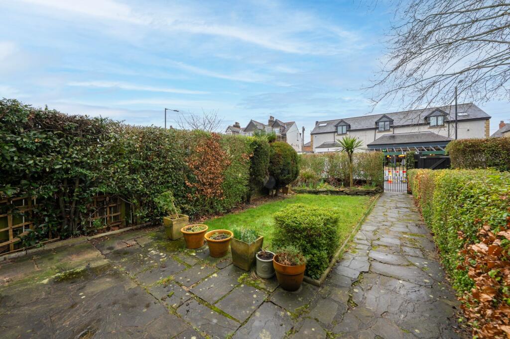 House in Harrogate, Woodfield - View 5