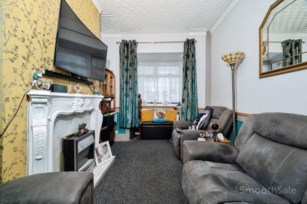 House in Doncaster - View 2