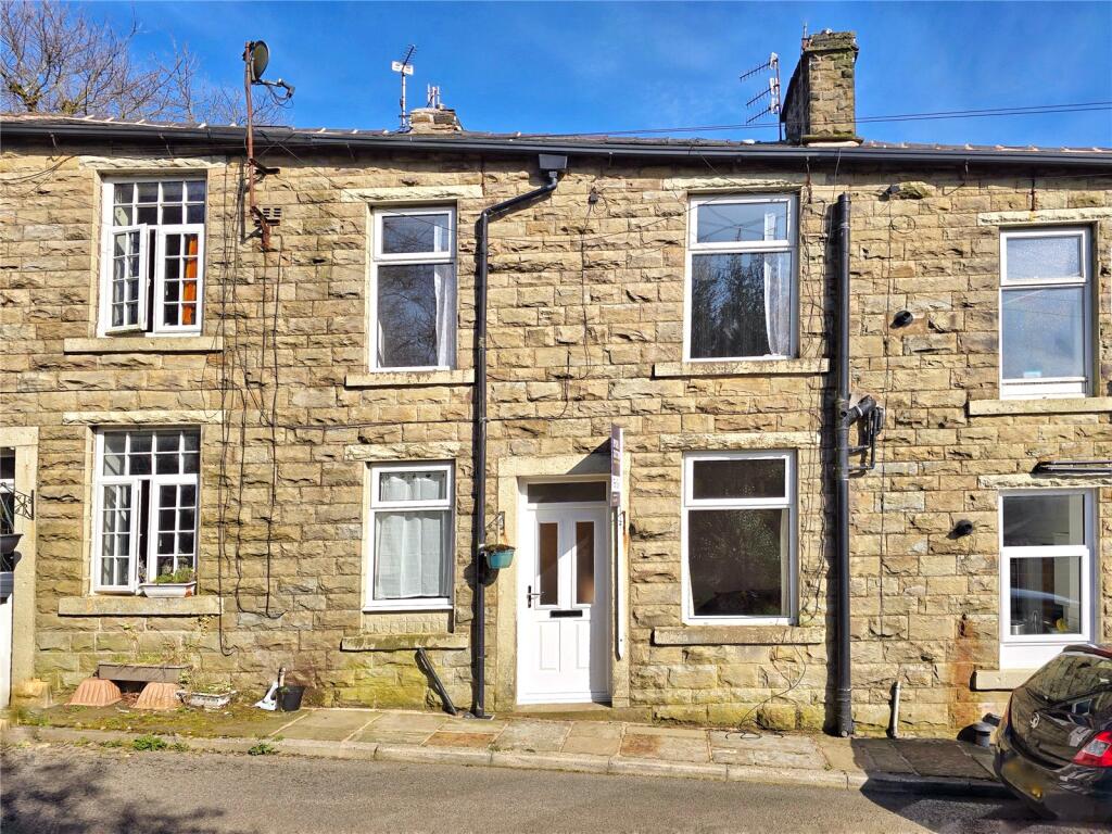Main image of property: Queens Terrace, Stacksteads, Rossendale, OL13