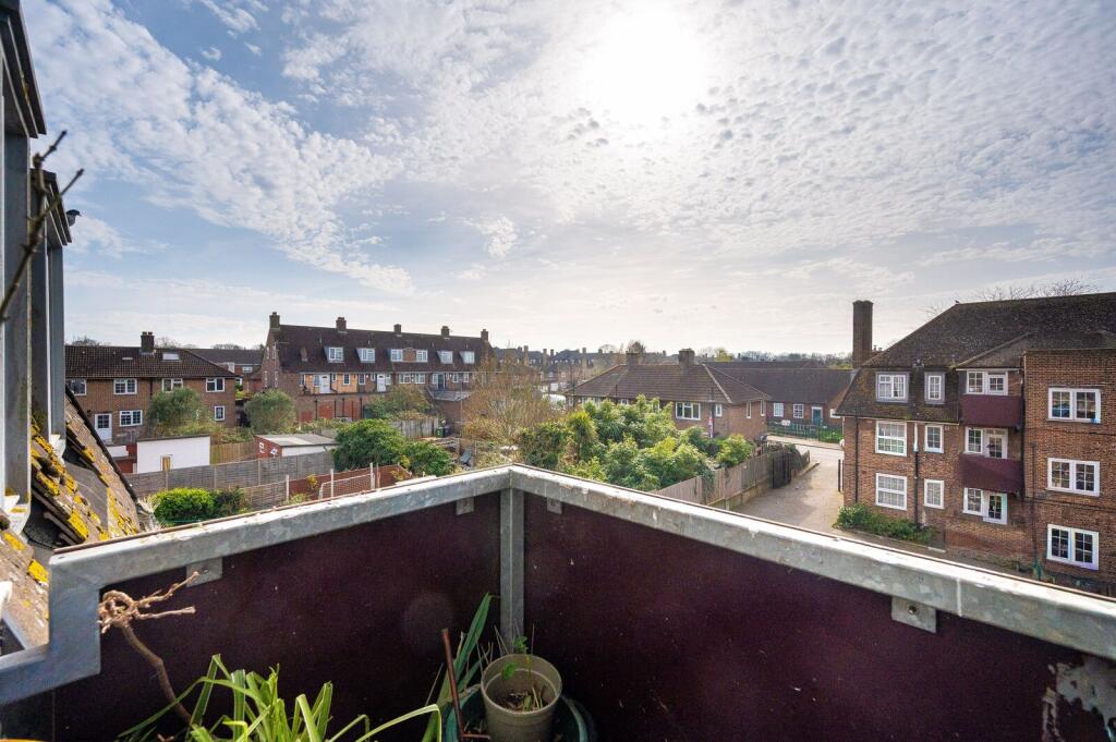 Apartment in London - View 4