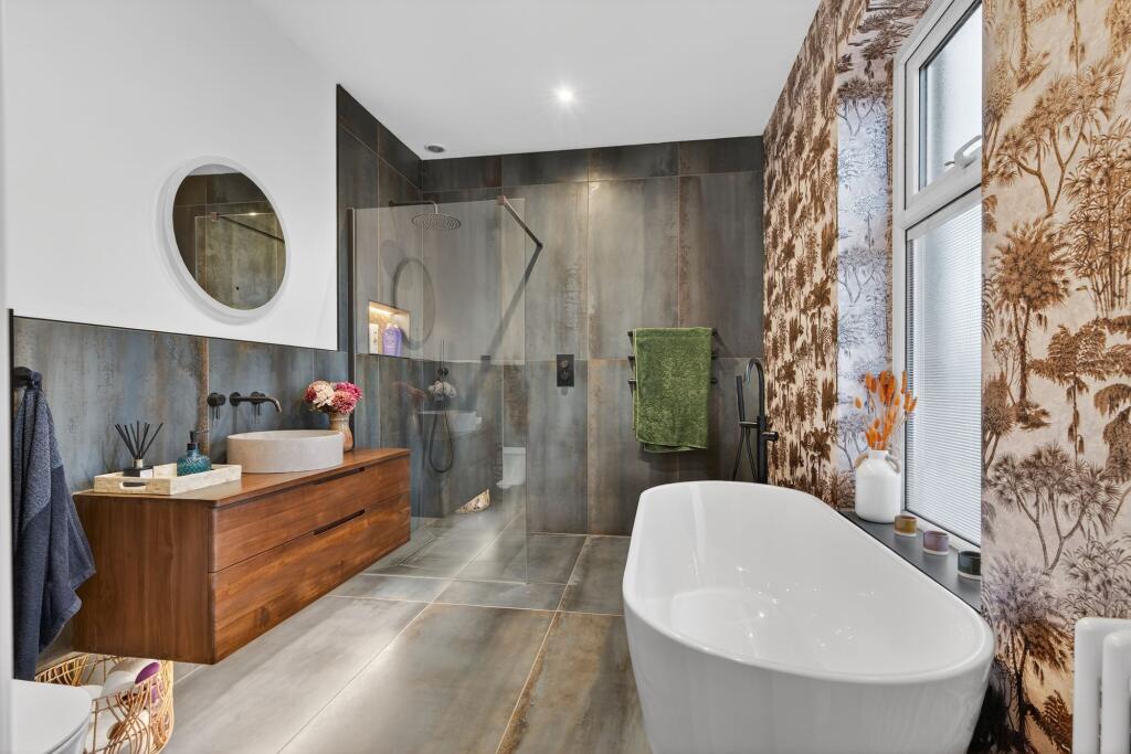 Additional image 4 of Gisburn Road, Barnoldswick, BB18