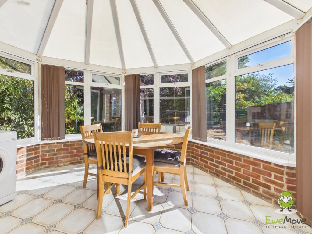 House in Basingstoke and Deane, Chineham - View 5