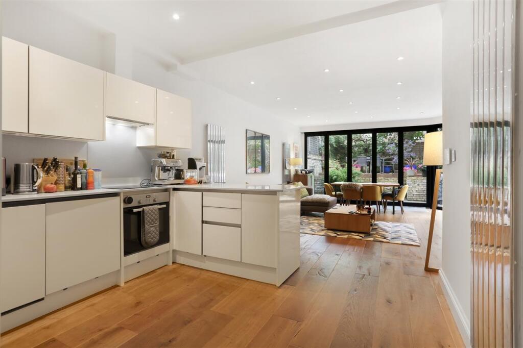 Main image of property: Tufnell Park Road, London