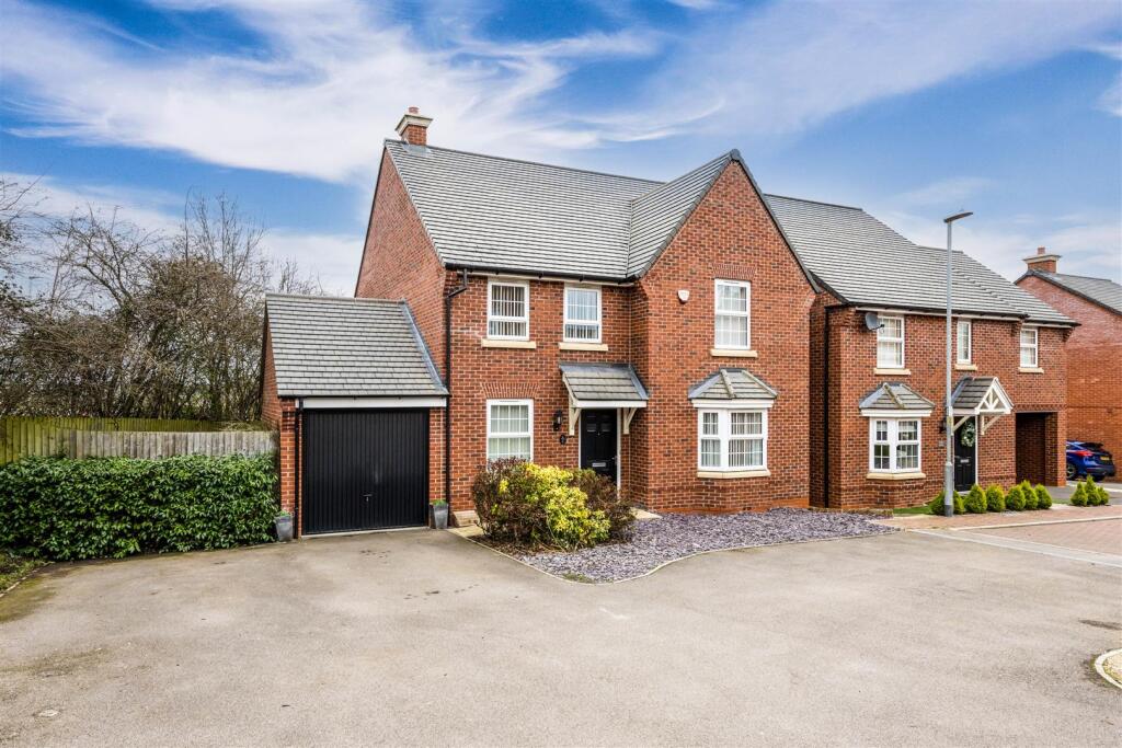 Main image of property: Heron Close, Higham Ferrers
