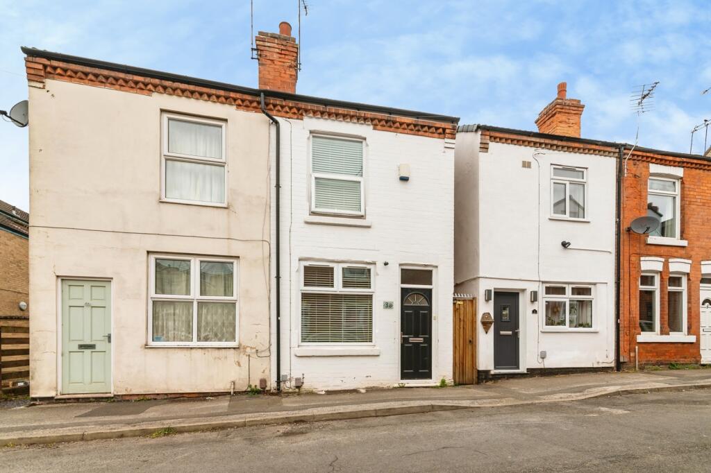 Main image of property: Worth Street, Carlton, Nottingham, Nottinghamshire, NG4