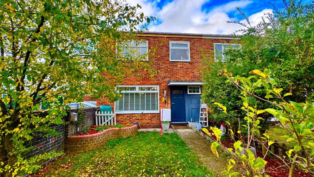Main image of property: New Kiln Road, Colchester, Essex, CO3