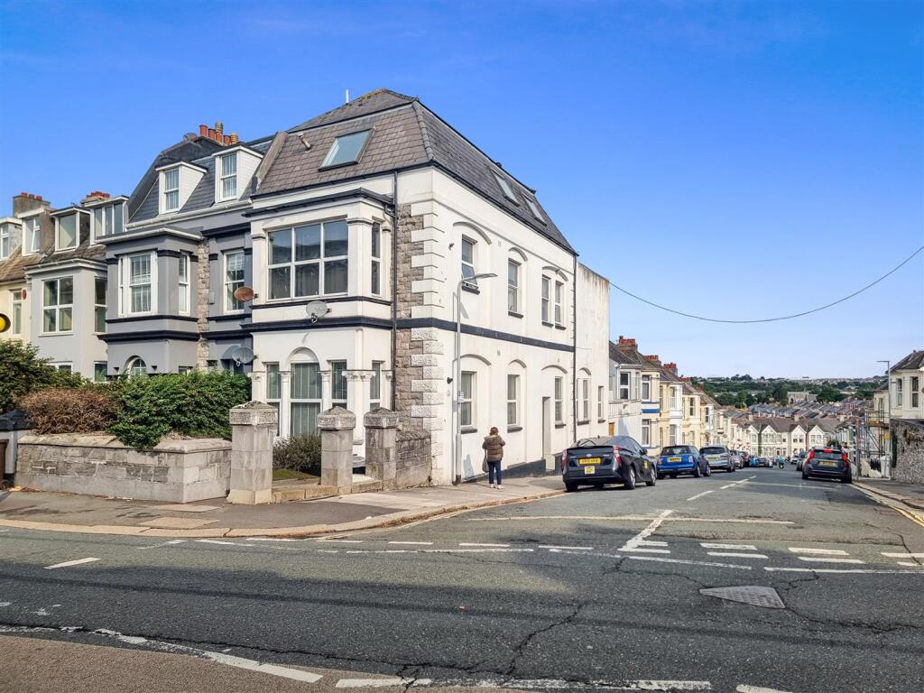 Main image of property: North Road East, Plymouth