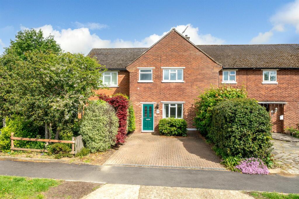 Main image of property: Carnegie Rd St Albans Herts