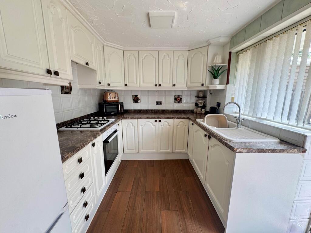 Field Lane, Fazakerley photo 4