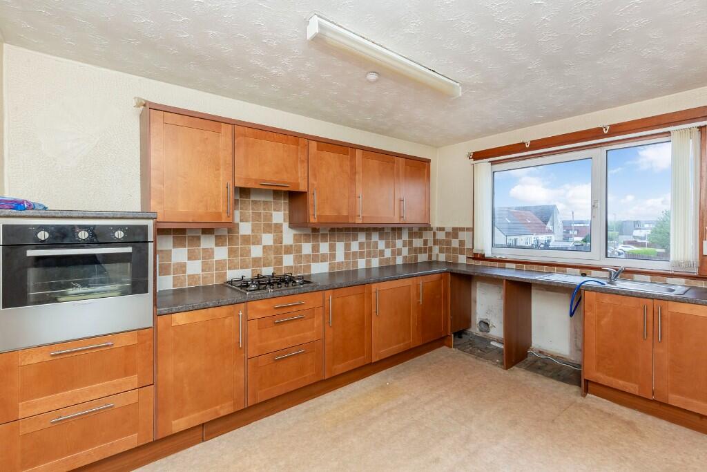 55 Loch Maree Way, Whitburn, EH47 0RW photo 4