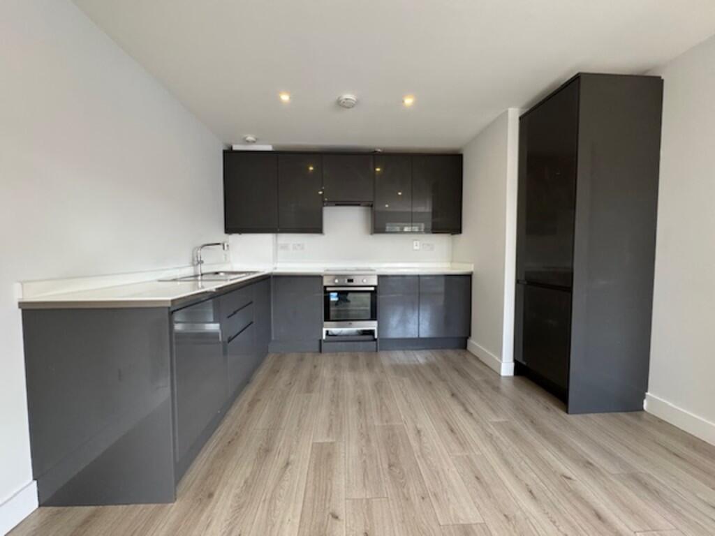 Main image of property: Sparrow House, Glengall Road
