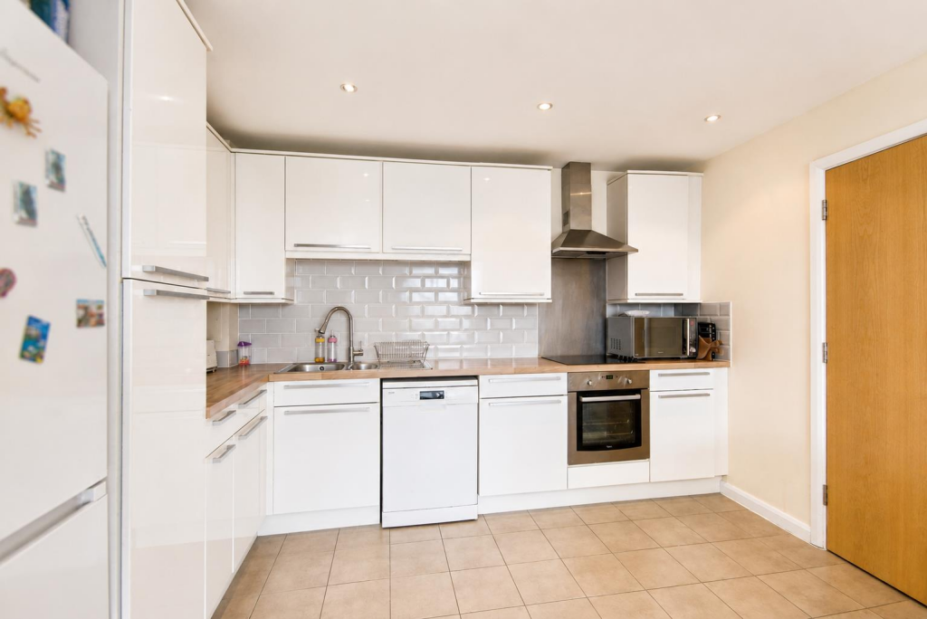 Apartment in London, Lambert Lodge - View 5
