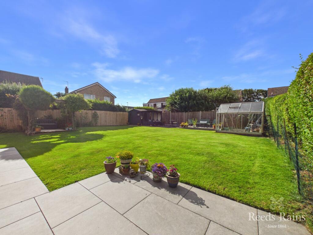Crooks Barn Lane, Stockton-on-Tees, Durham, TS20 photo 2