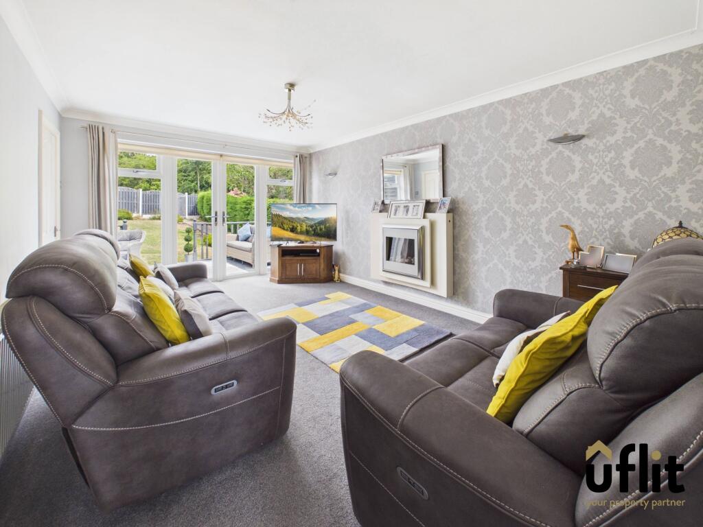 House in Rotherham, Brinsworth - View 4