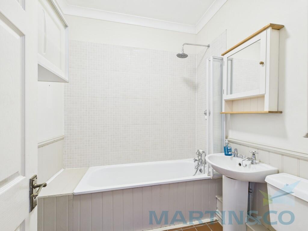 Apartment in Brighton - View 2