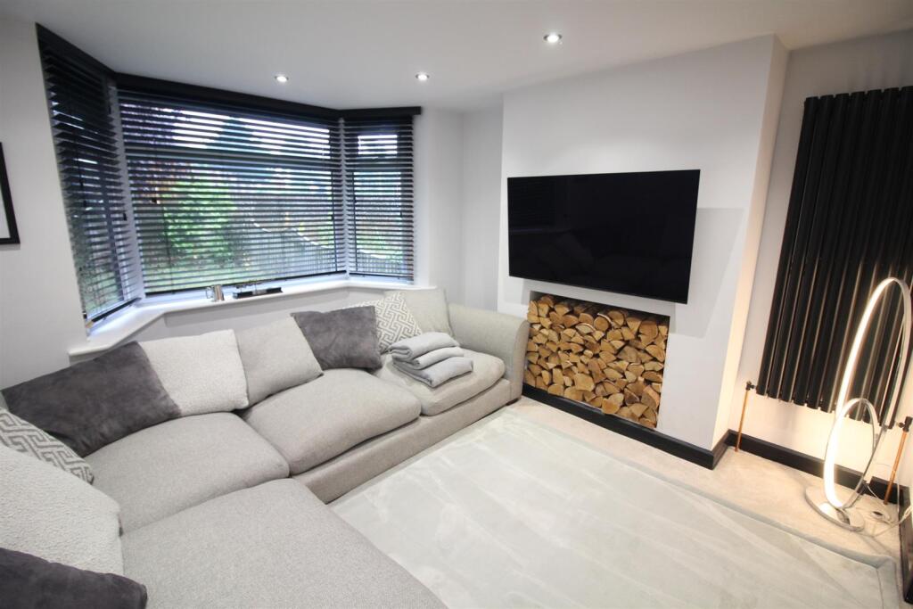 House in Leeds - View 2