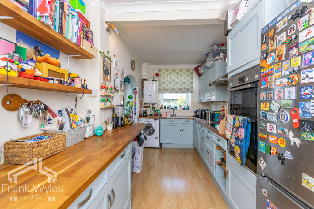 Bedford Road, Lytham photo 2