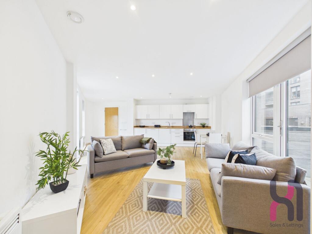Apartment in Manchester - View 3