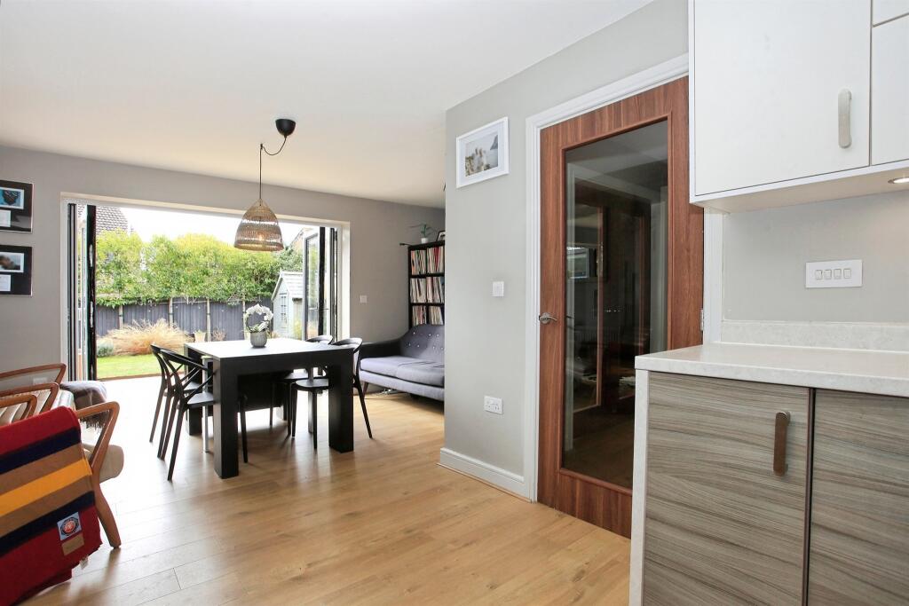House in Peterborough, New Fletton - View 5