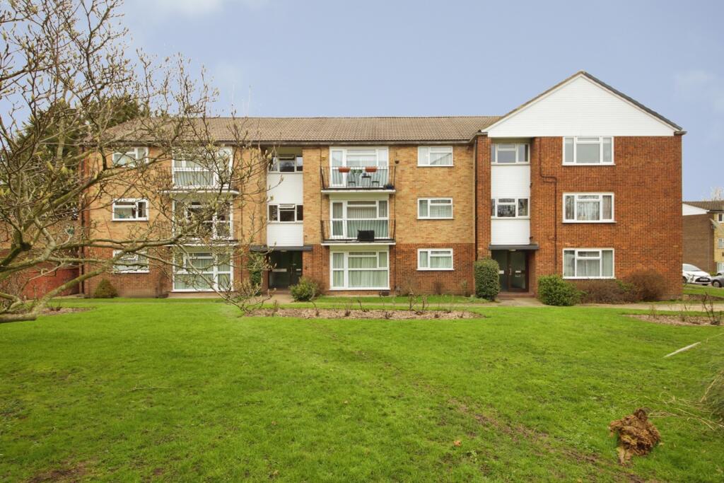Main image of property: Windsor Court, LONDON, London, N14