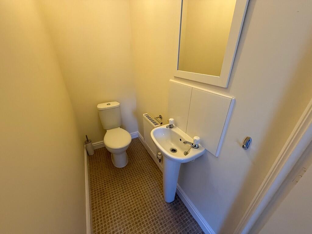Springbank Drive, Bourne photo 4