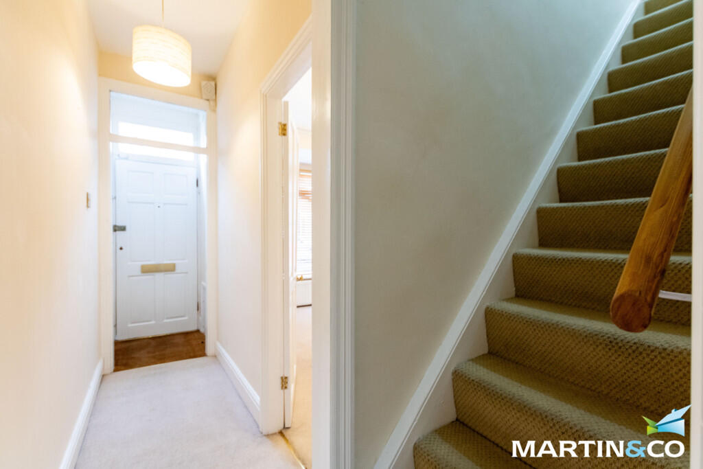 House in Birmingham, Harborne - More