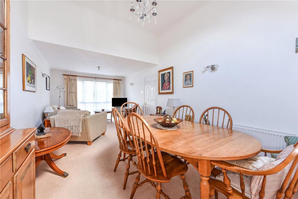 Tudor Close, Chichester, PO19 - View 2