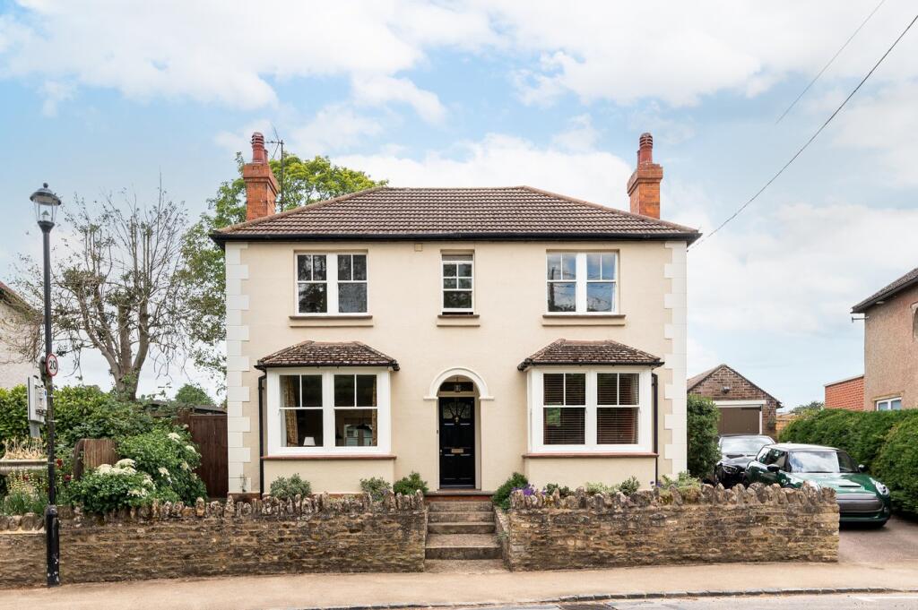 4-bed detached on High Street, Harrold, Bedfordshire, MK43, £800,000