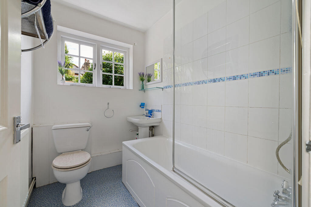 House in Chichester - View 4