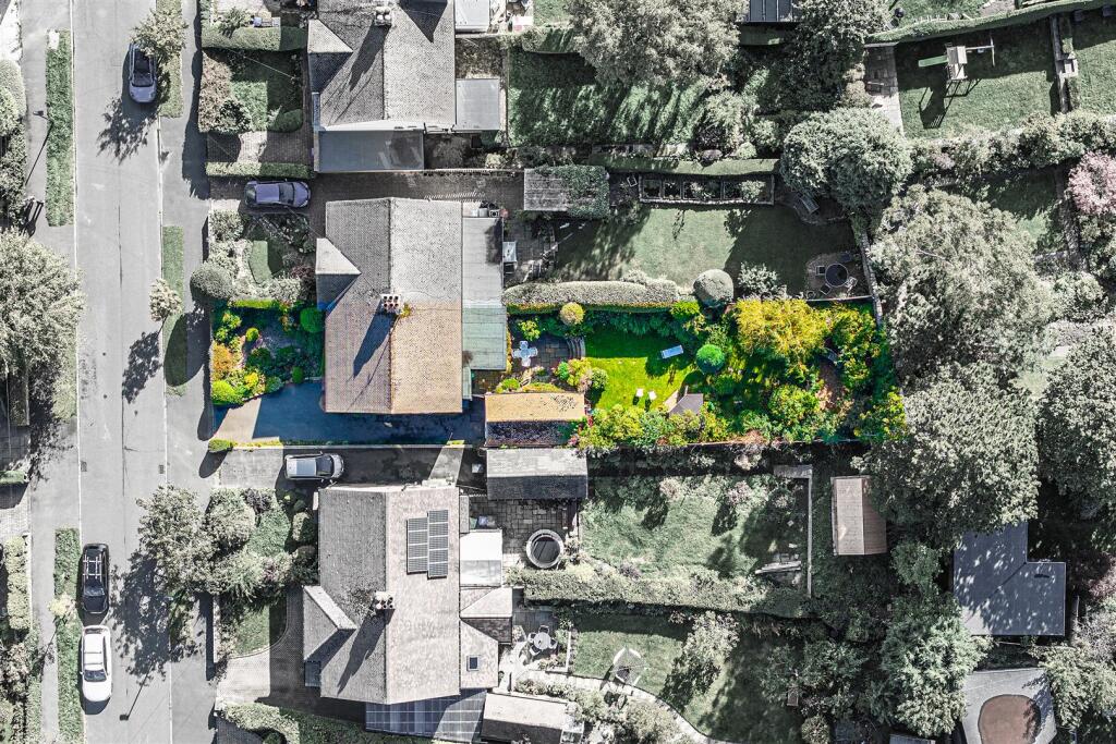 House in Sheffield - View 2