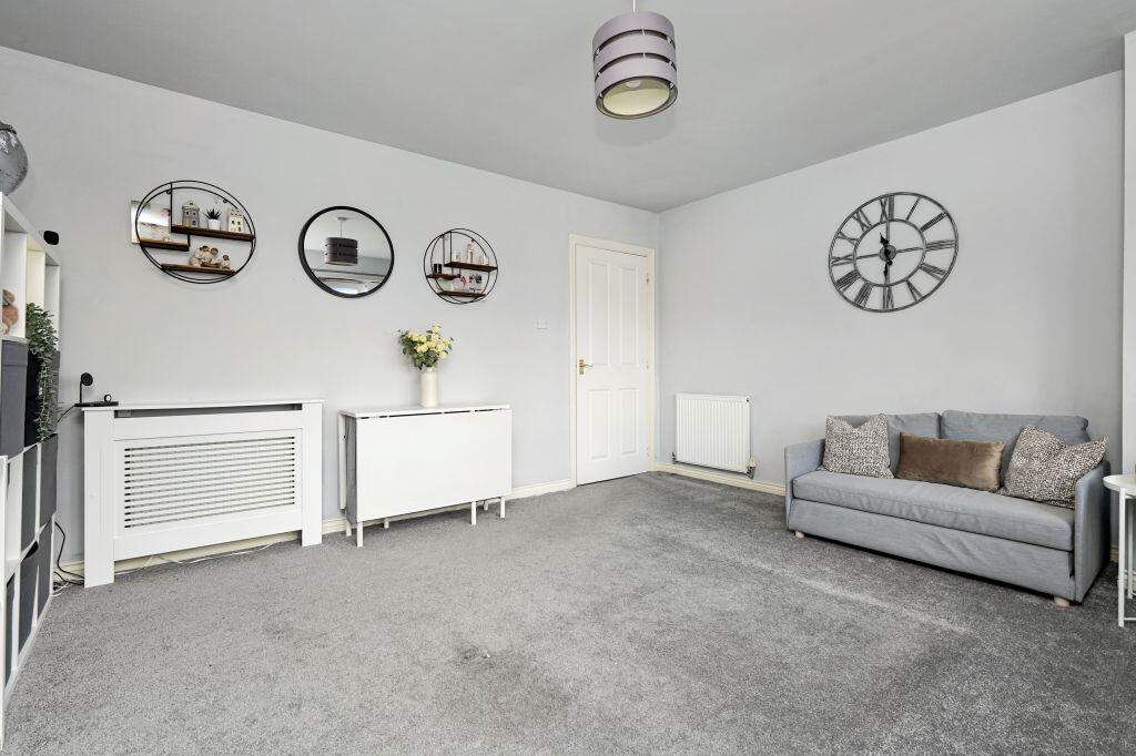 Apartment in Edinburgh - View 3