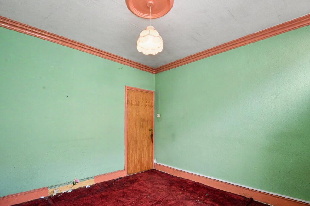 House in Gedling - View 4