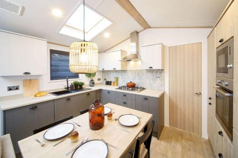Two Bed Atlas Sherwood (41x14), Willowgrove Leisure Park, Knott End-on-Sea, Preesall, Lancashire, FY6 0RB photo 3