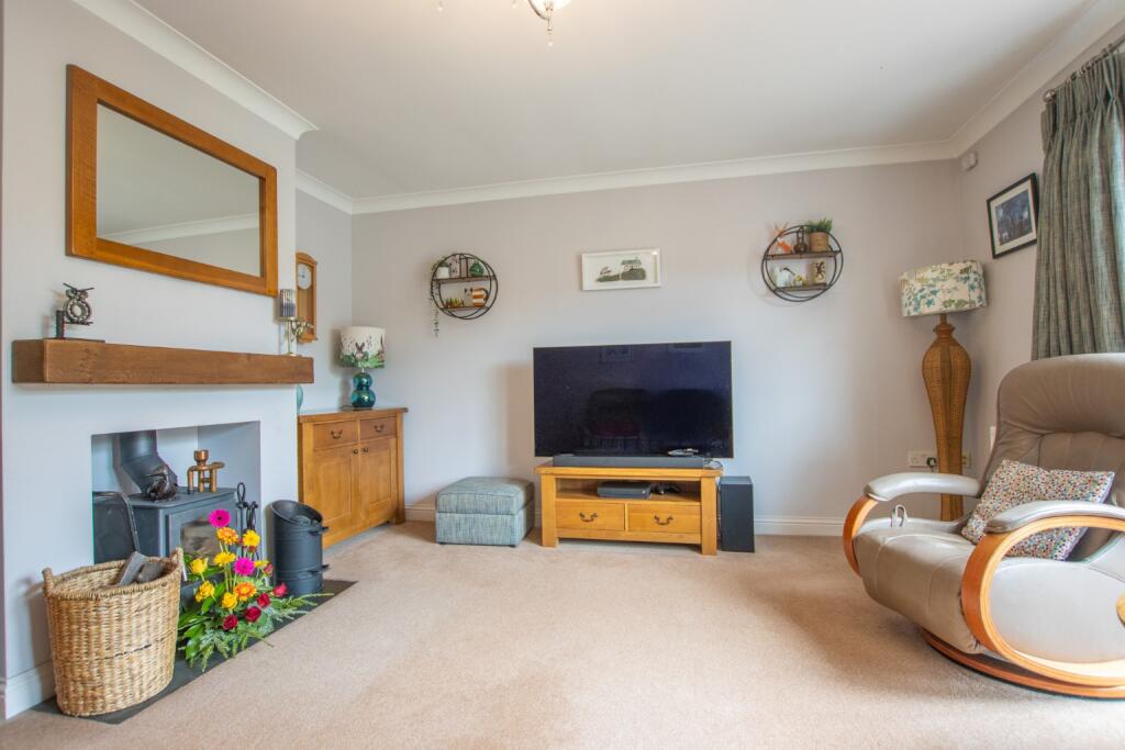 House in King's Lynn and West Norfolk, Dersingham - View 3