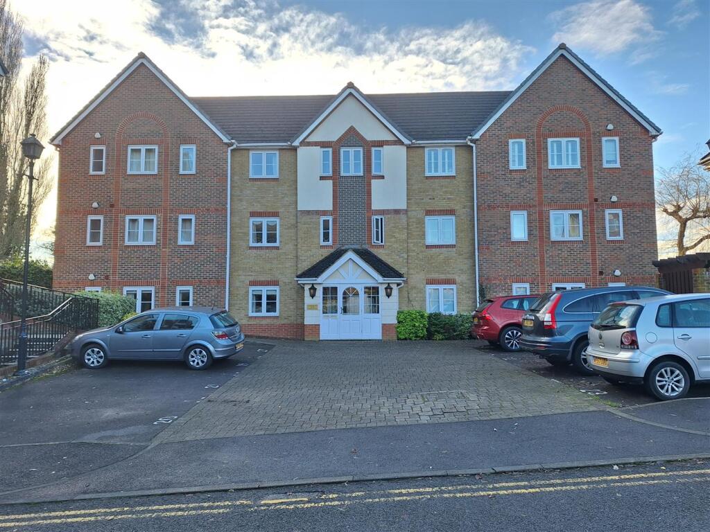 Main image of property: Tamesis Place, Patrick Road