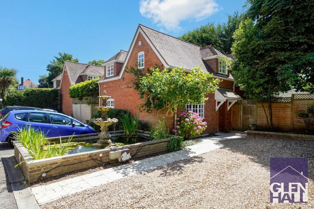 Main image of property: Cannon Hill, London, N14