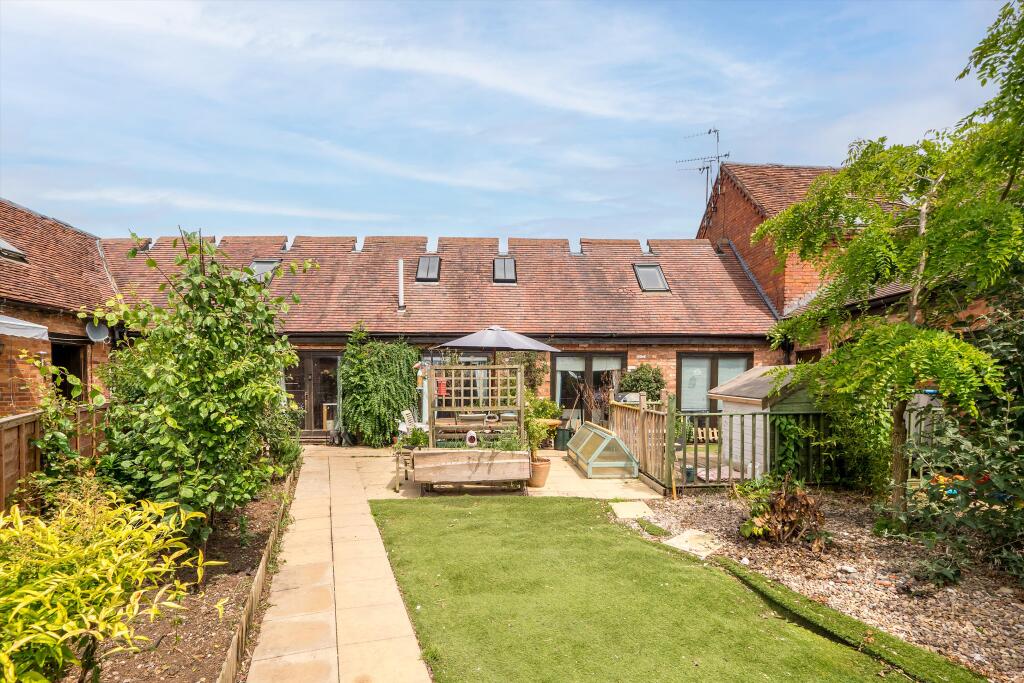 Main image of property: Mousley House Farm, Mousley End, Warwick, CV35