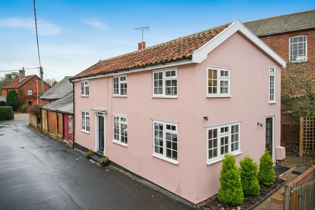 Main image of property: Dove Lane, Eye