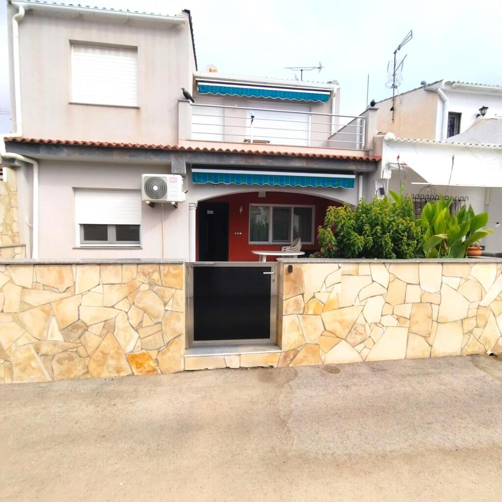 Main image of property: Valencia, Alicante, Torrevieja