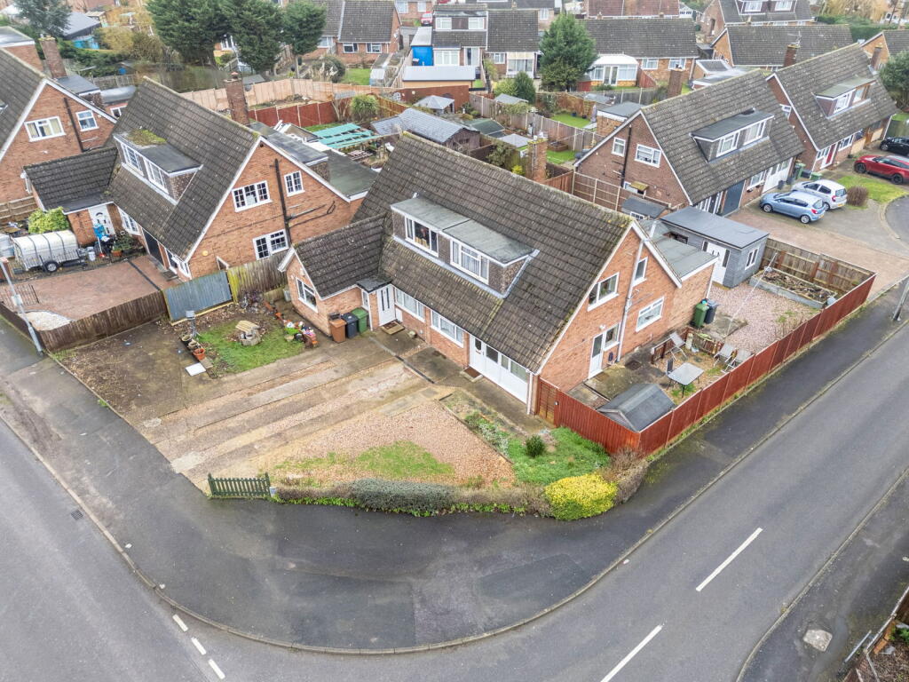 Main image of property: Shelley Road, Wellingborough, NN8 3DB