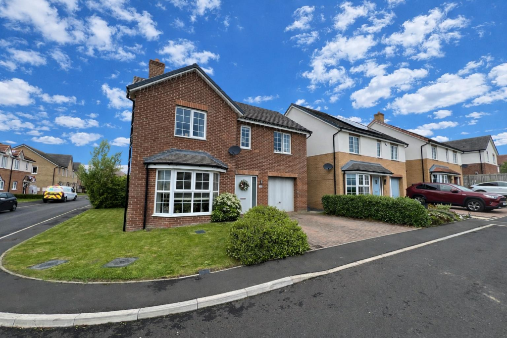 4-bed detached on Nable Hill Close, Chilton, Ferryhill, £299,995