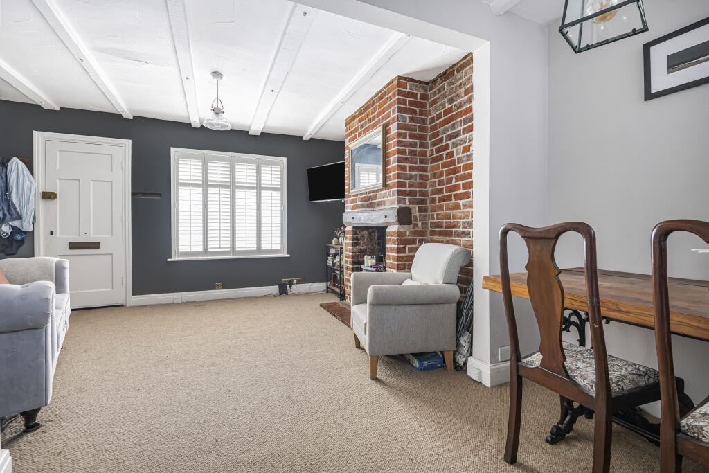 House in St Albans, St Stephens - View 4
