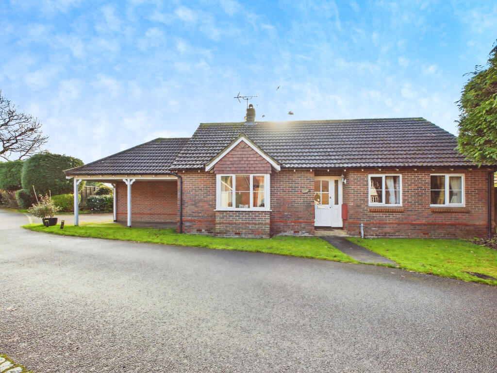 Main image of property: Copper Beech, Holly Close, Horsham, West Sussex